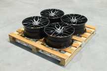 OKAZJA! Felgi JR28 18" 7,5J 5x112 Gloss Black Machined Face