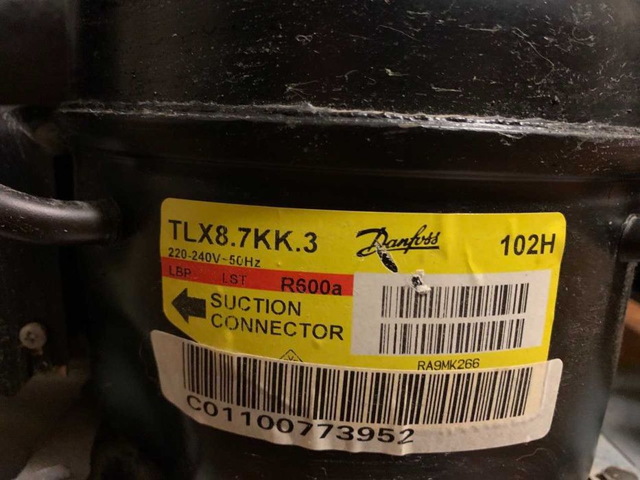 морозильна камера Atlant