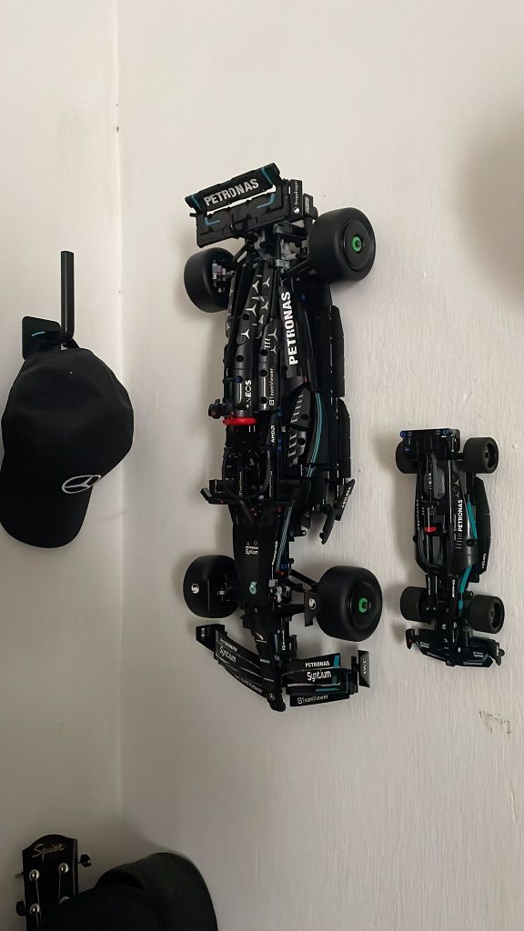 LEGO - Mercedes-AMG F1 W14 E Performance