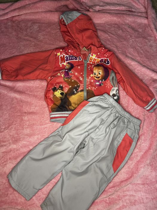 Чудовий утеплений флісом костюмчик з Машею та мішкою