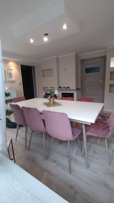 Stół rozkładany z ośmioma  nogami, 400/100/76 metal i gratis ława