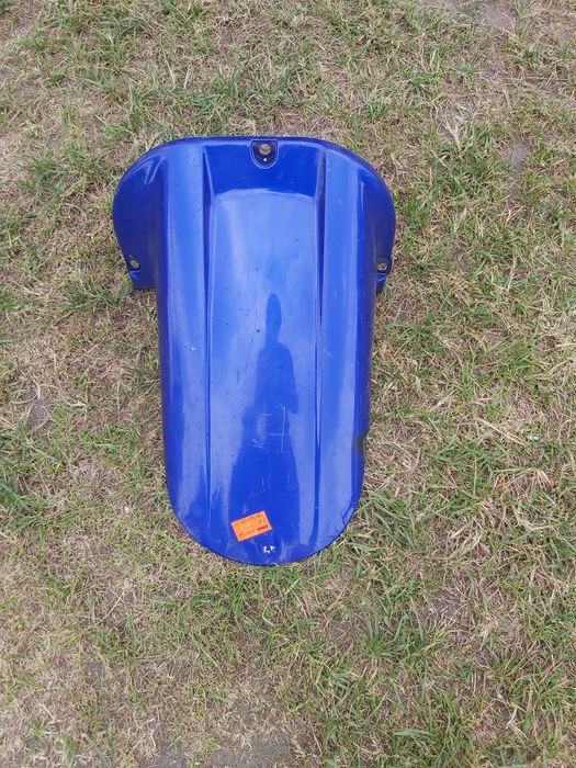 Yamaha r1 blotnik tył