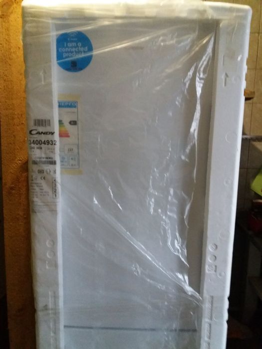 Продам Candy CCE4T618EWU.