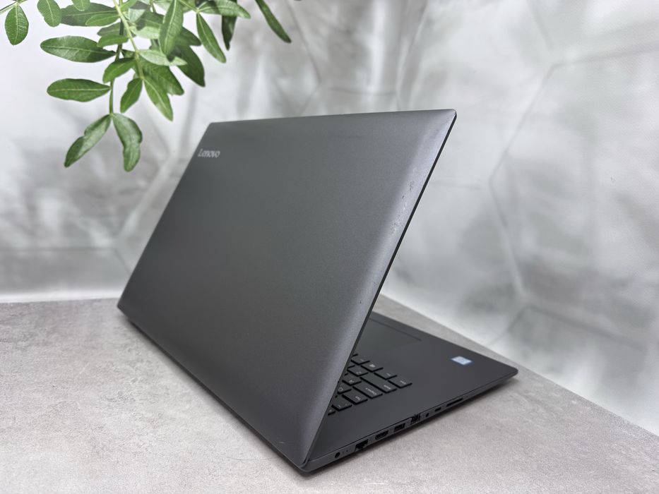 Ноутбук Lenovo IdeaPad V320-17IKB/i5-7200U/8GB/256GB/FHD/17"