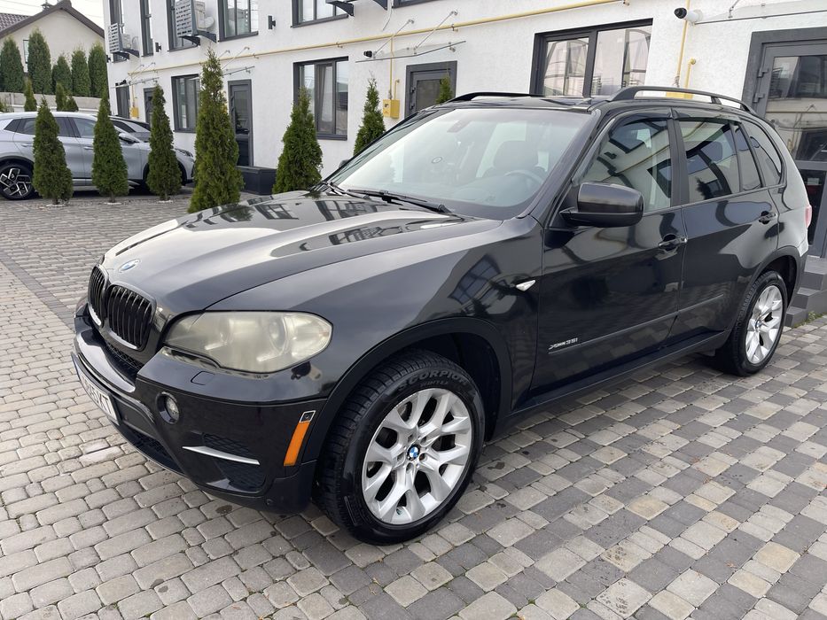 Автомобіль BMW X5
