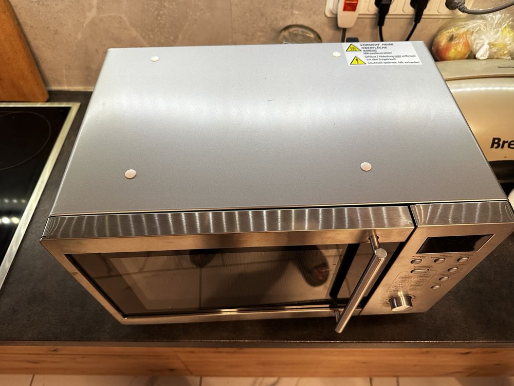 Exquisit microwave w. Grill UMW 800G-3 Inox