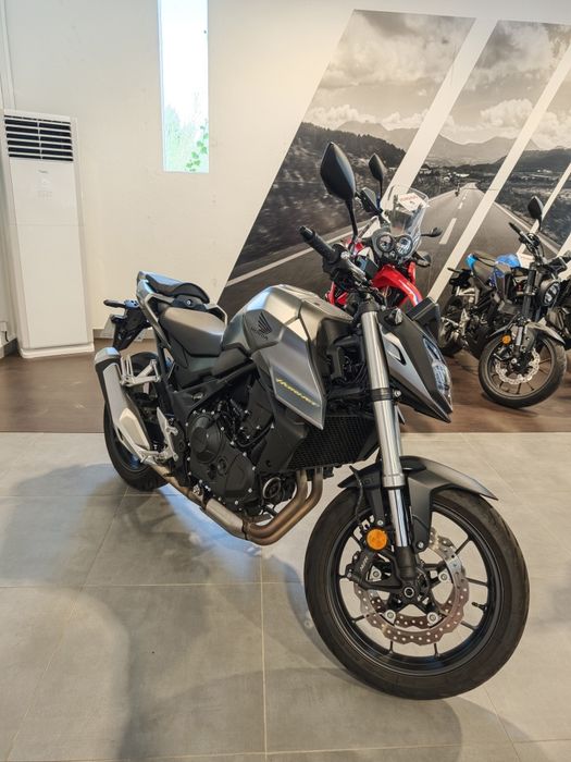 Honda Hornet 750
