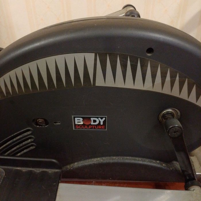 Тренажер орбитрек