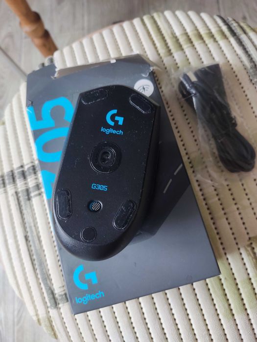 Миша Logitech G305