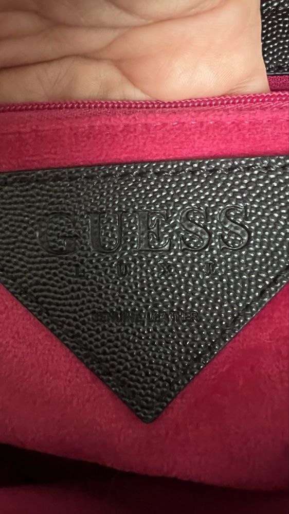Torebka Guess Luxe