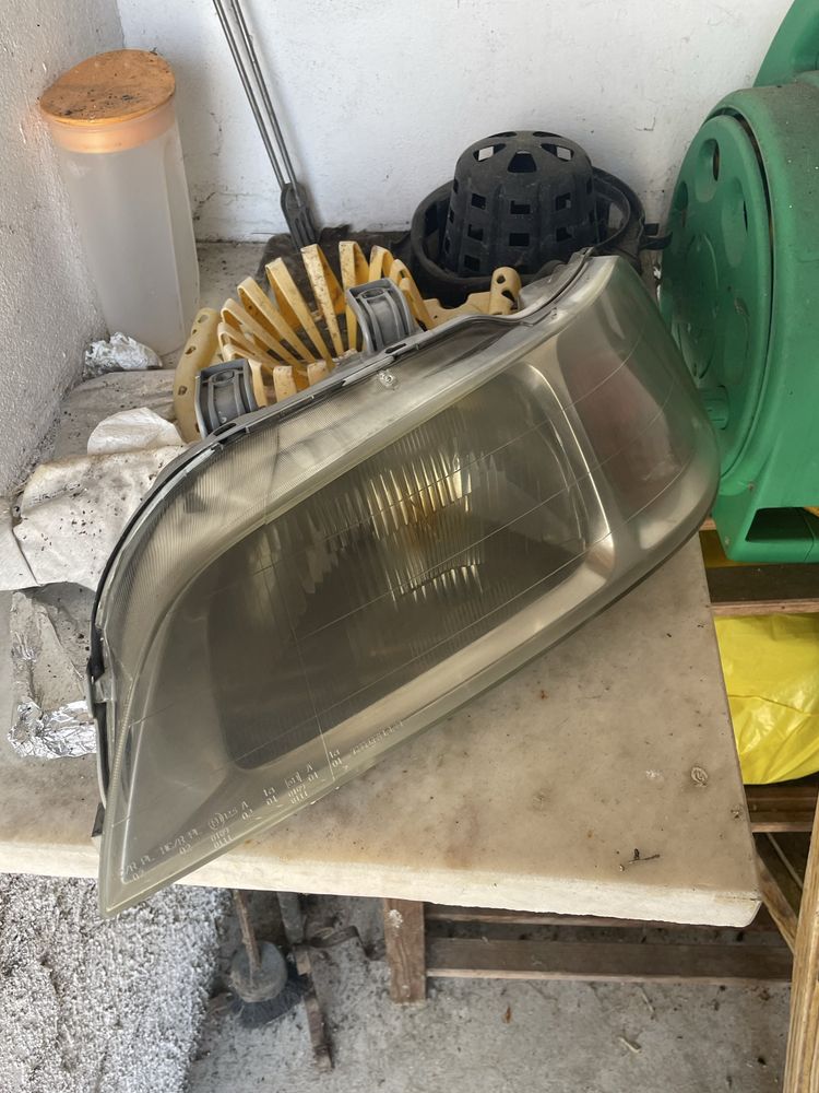 Farol Honda civic Mb