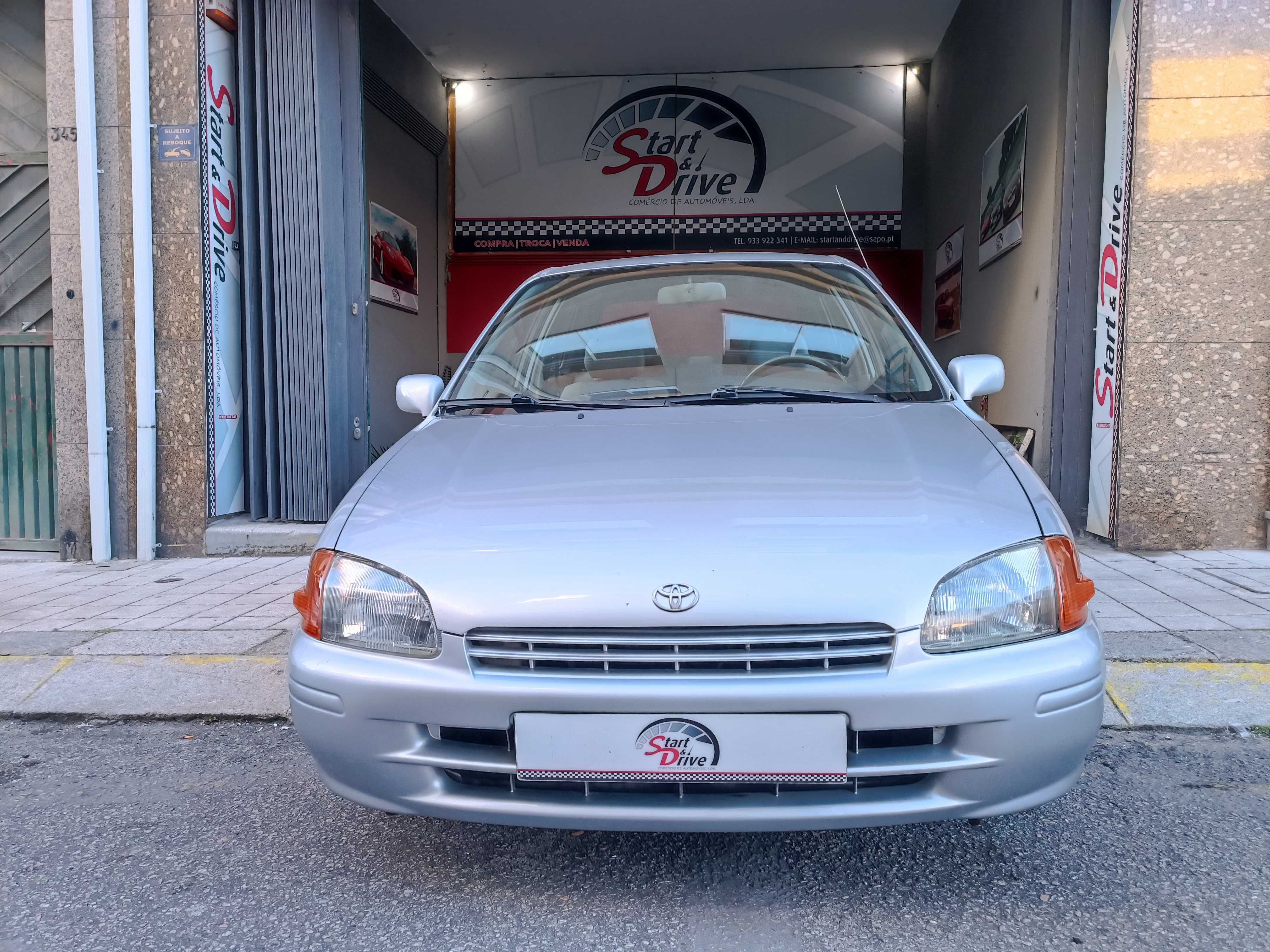 TOYOTA STARLET 1.3i 3 portas