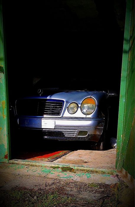 Продам mercedes w210
