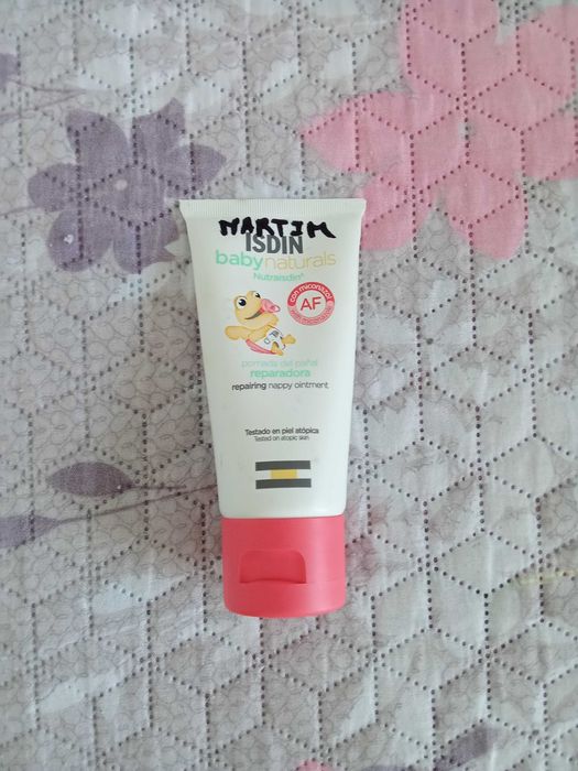 Creme Isdin muda da fralda