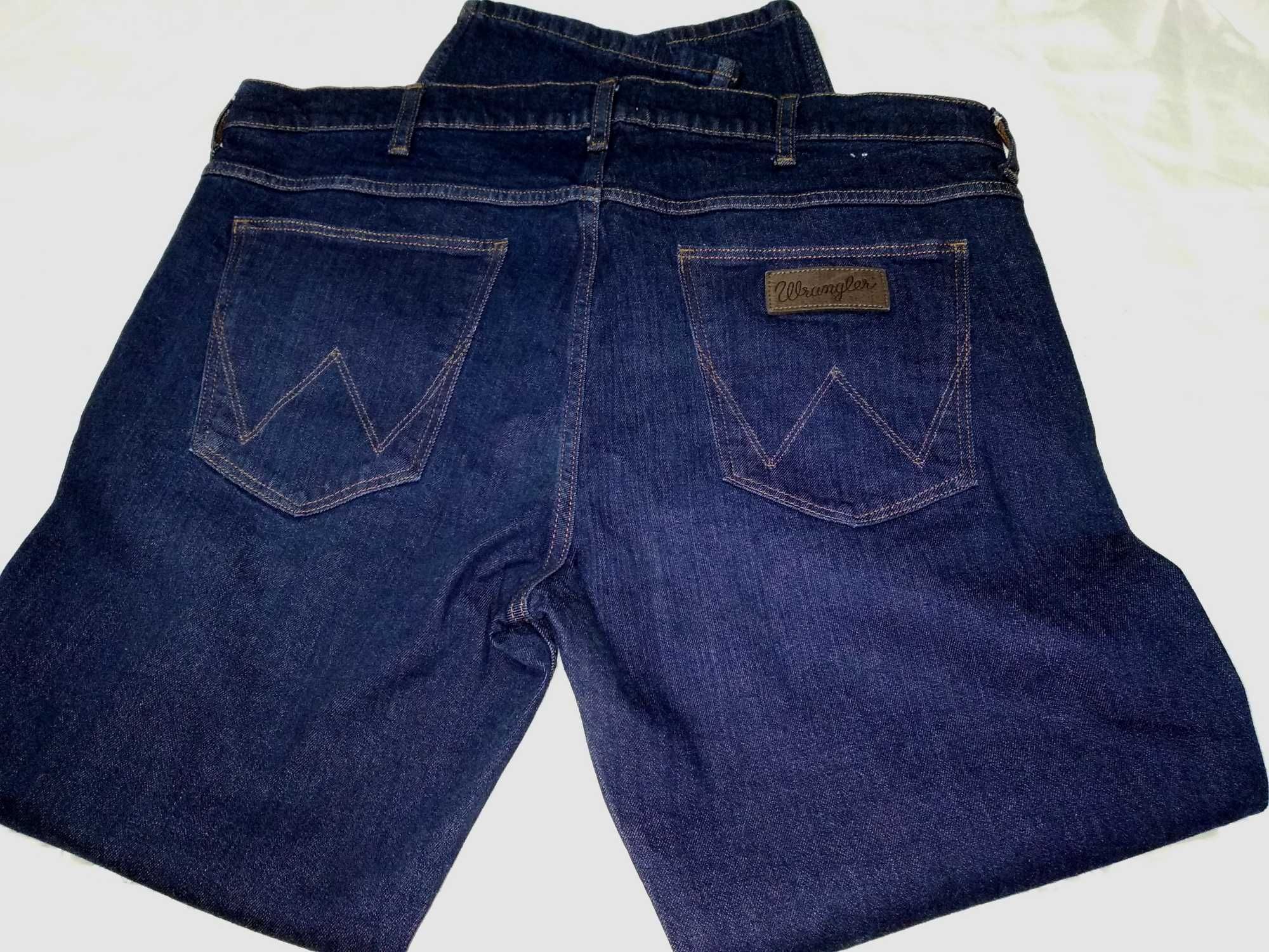 Джинси WRANGLER greensboro   W40 L32 made in Pakistan  з США