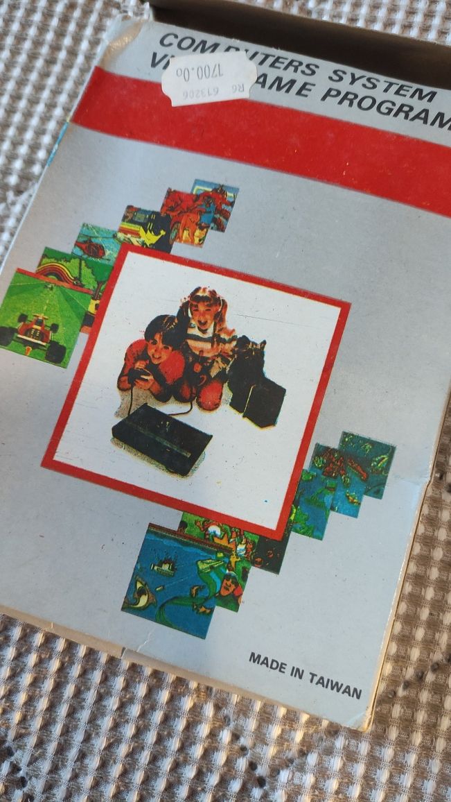 Vendo jogo para Atari 2600 32 jogos em 1