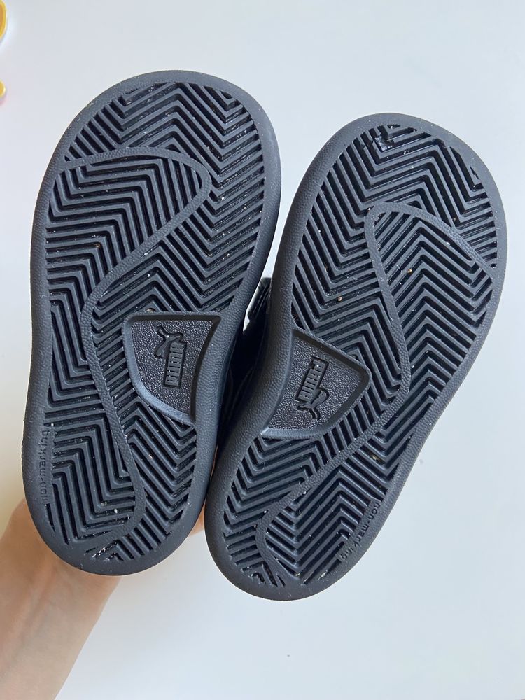 Шкіряні кросівки Puma, 22 розмір, 14 см