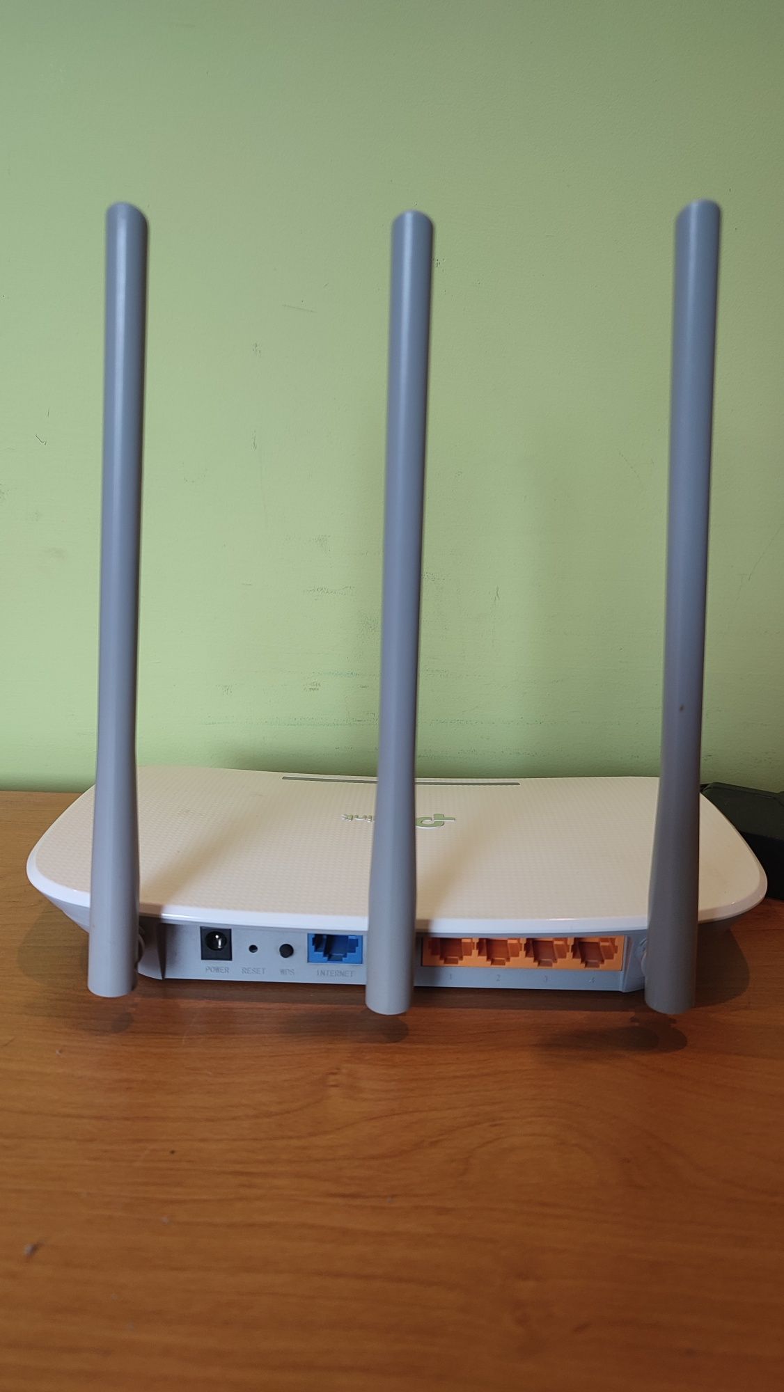 Router TP-Link TL-845N
