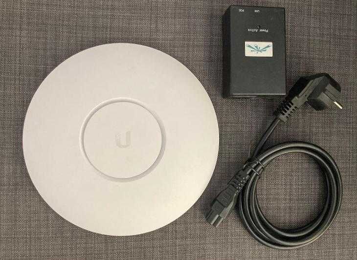 Точка доступа Ubiquiti UniFi Ap (UAP) Wireless Access Point