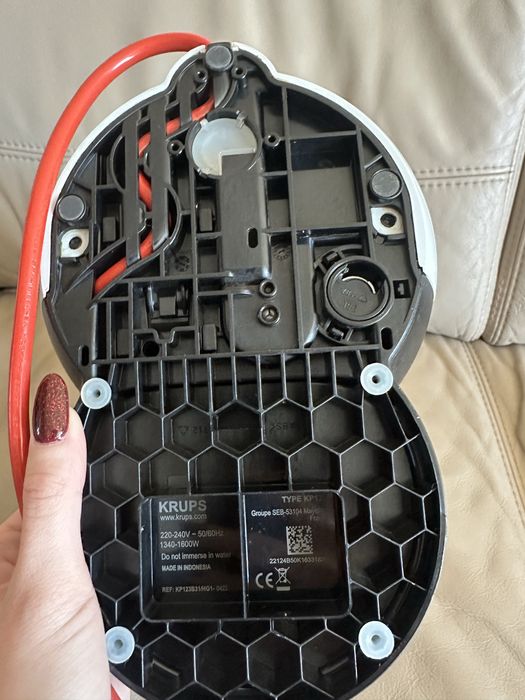 Ekspres do kawy KRUPS Dolce Gusto Mini Me KP123B