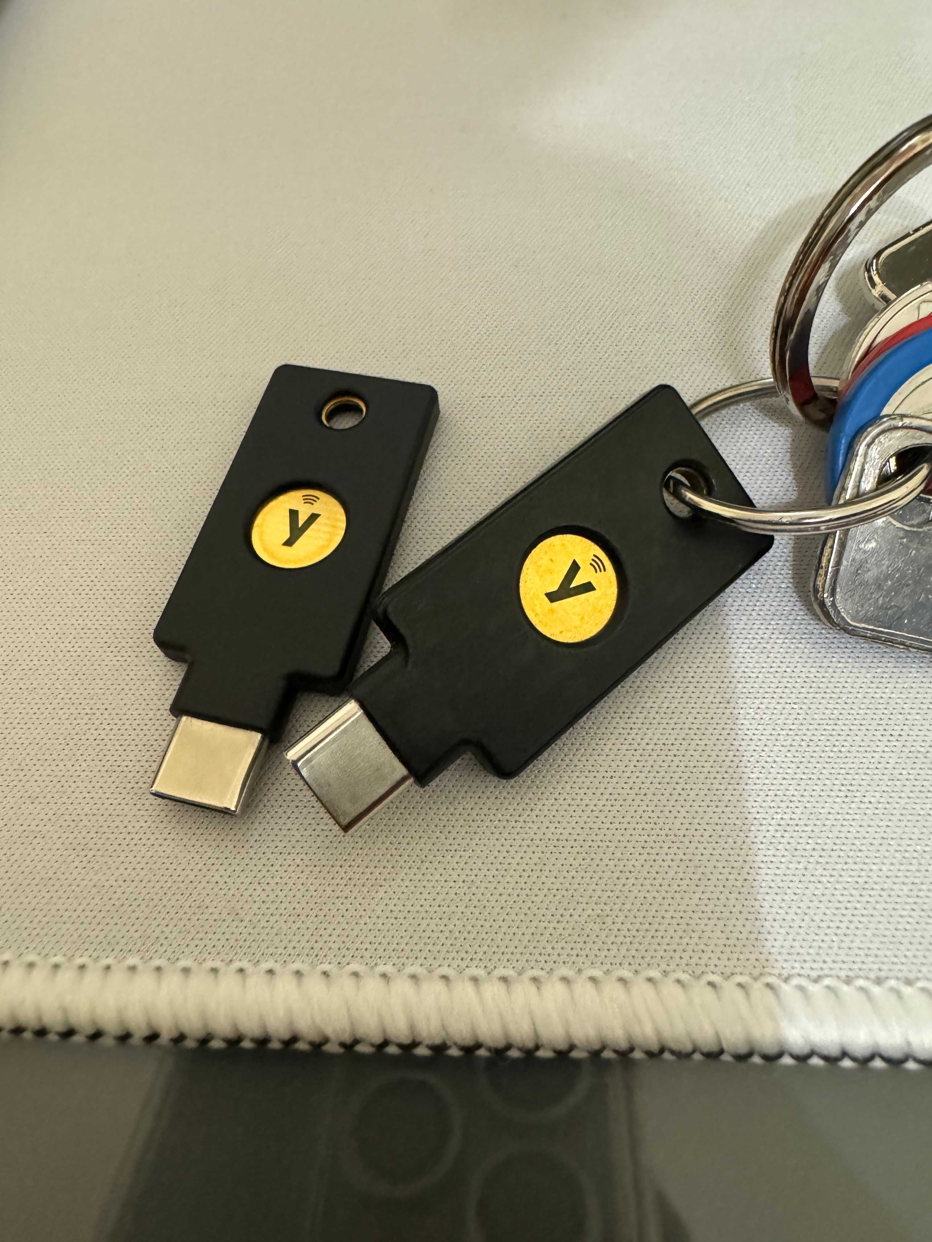 2x Yubikey Key C NFC