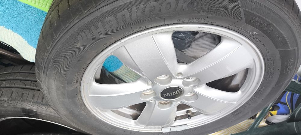 Mini Jantes R15. C pneus     mini