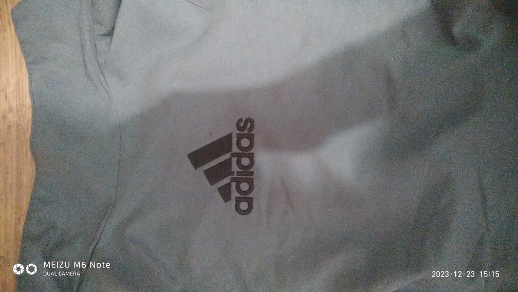 Продам кофту Adidas