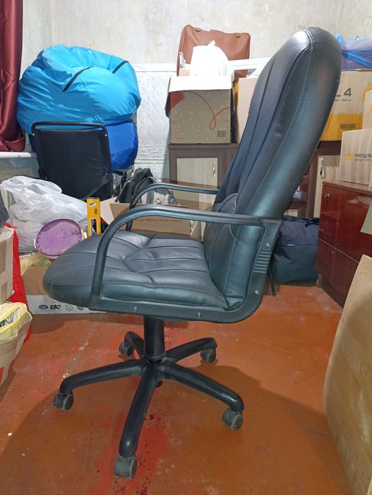 Офисное кресло/Офисное кресло