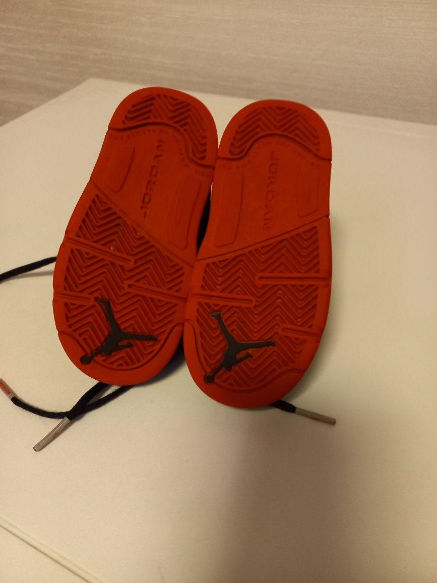 Nike Air Jordan дитячі кросівки