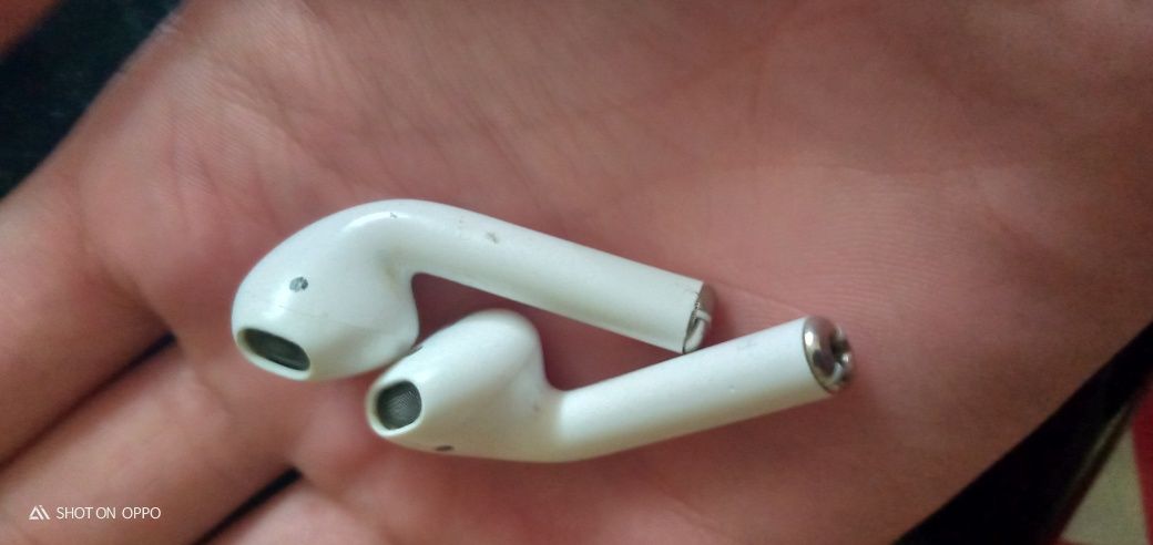 Apple AirPods 2 (MRXJ2)