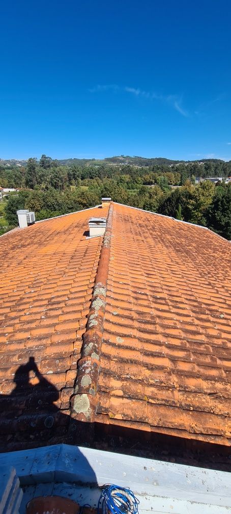 Limpeza de telhados e pavimentos