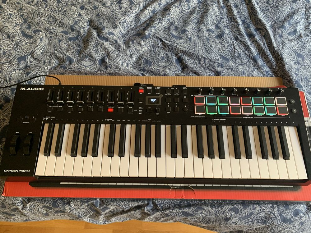 Teclado M-audio oxygen pro 49