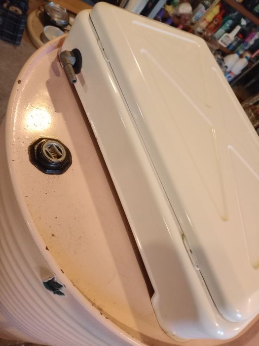 Fogão a gás de 2 bocas com queimadores novos.