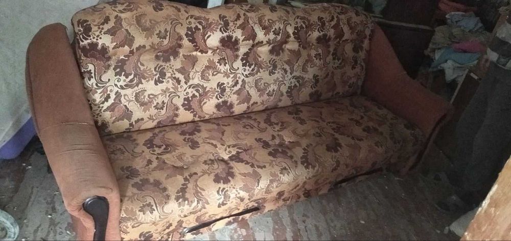 Диван  для спальни