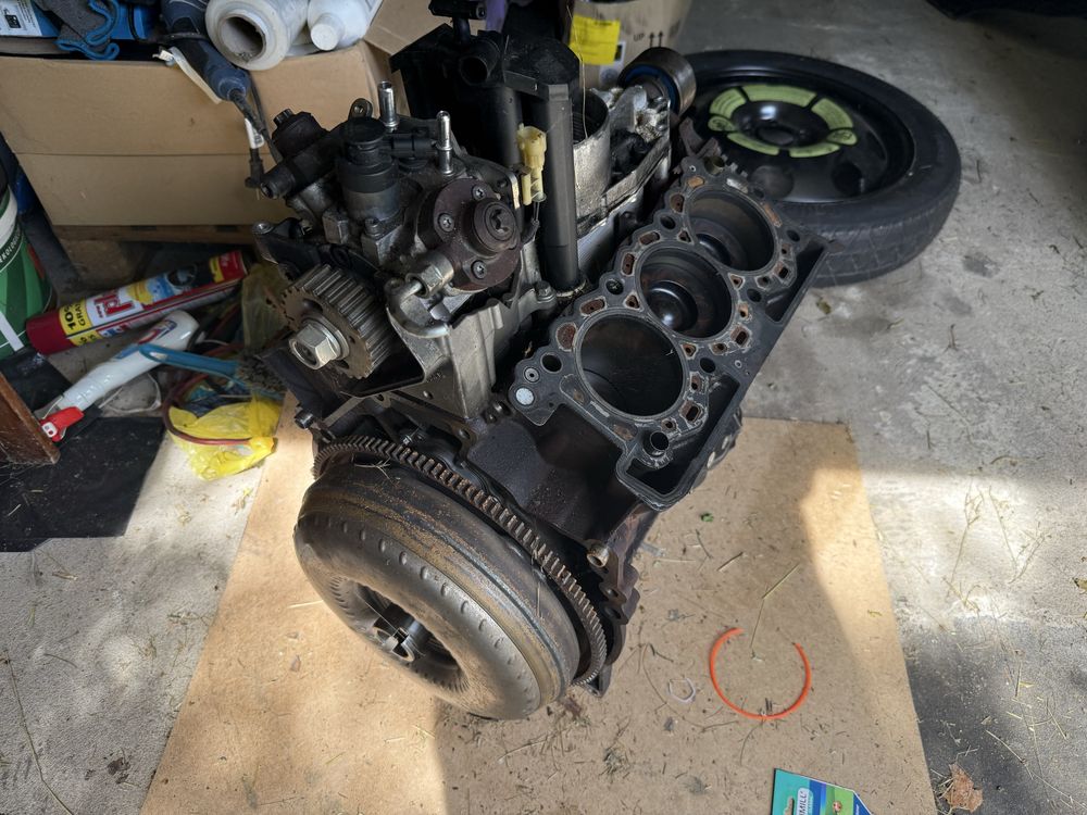 Dół silnika 3.0 hdi v6  DT20C. Sprawny