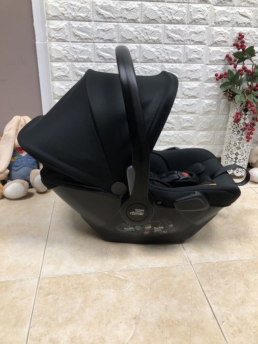 Автокрісло Britax Römer Baby-Safe Core Група 0+ автокресло бу