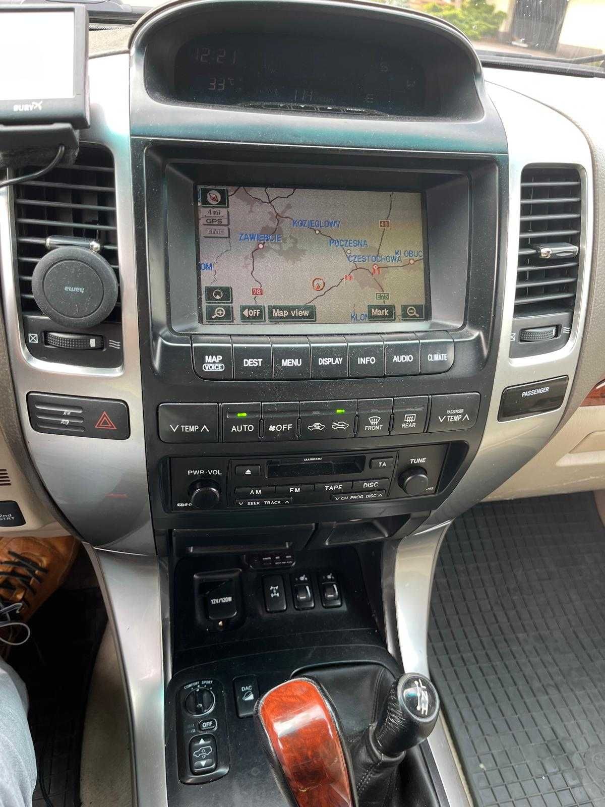 Sprzedam Toyotę Land Cruiser 120 3,0
