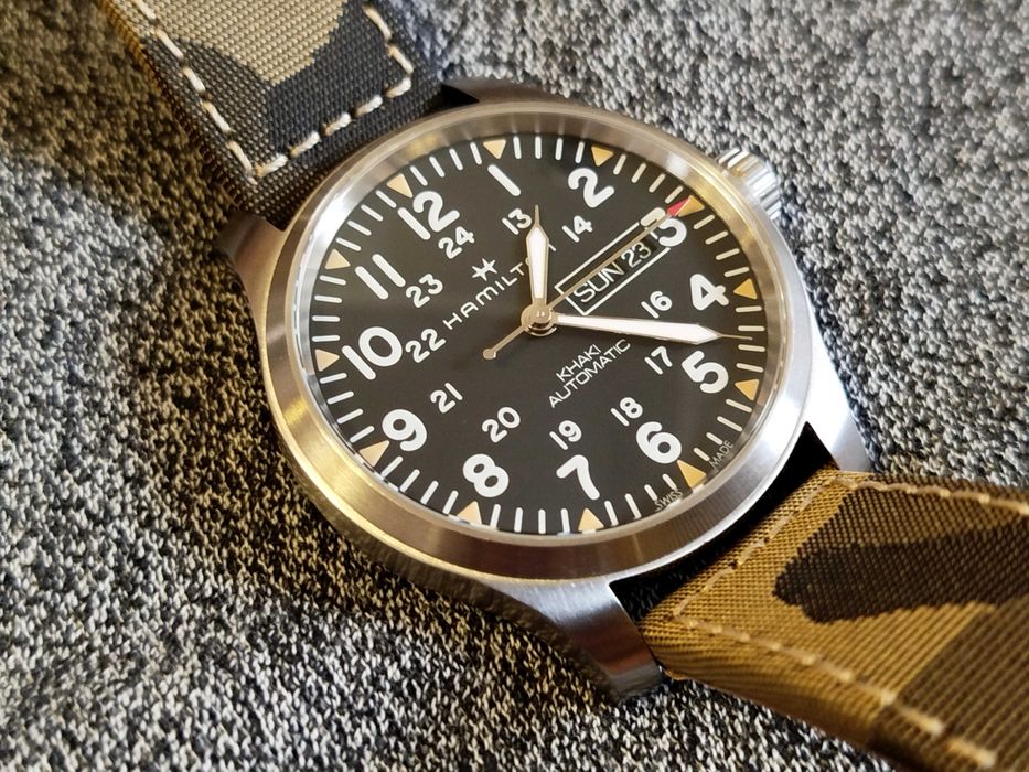 б.в. Hamilton Khaki Field H70535031 Swiss made механіка годинник