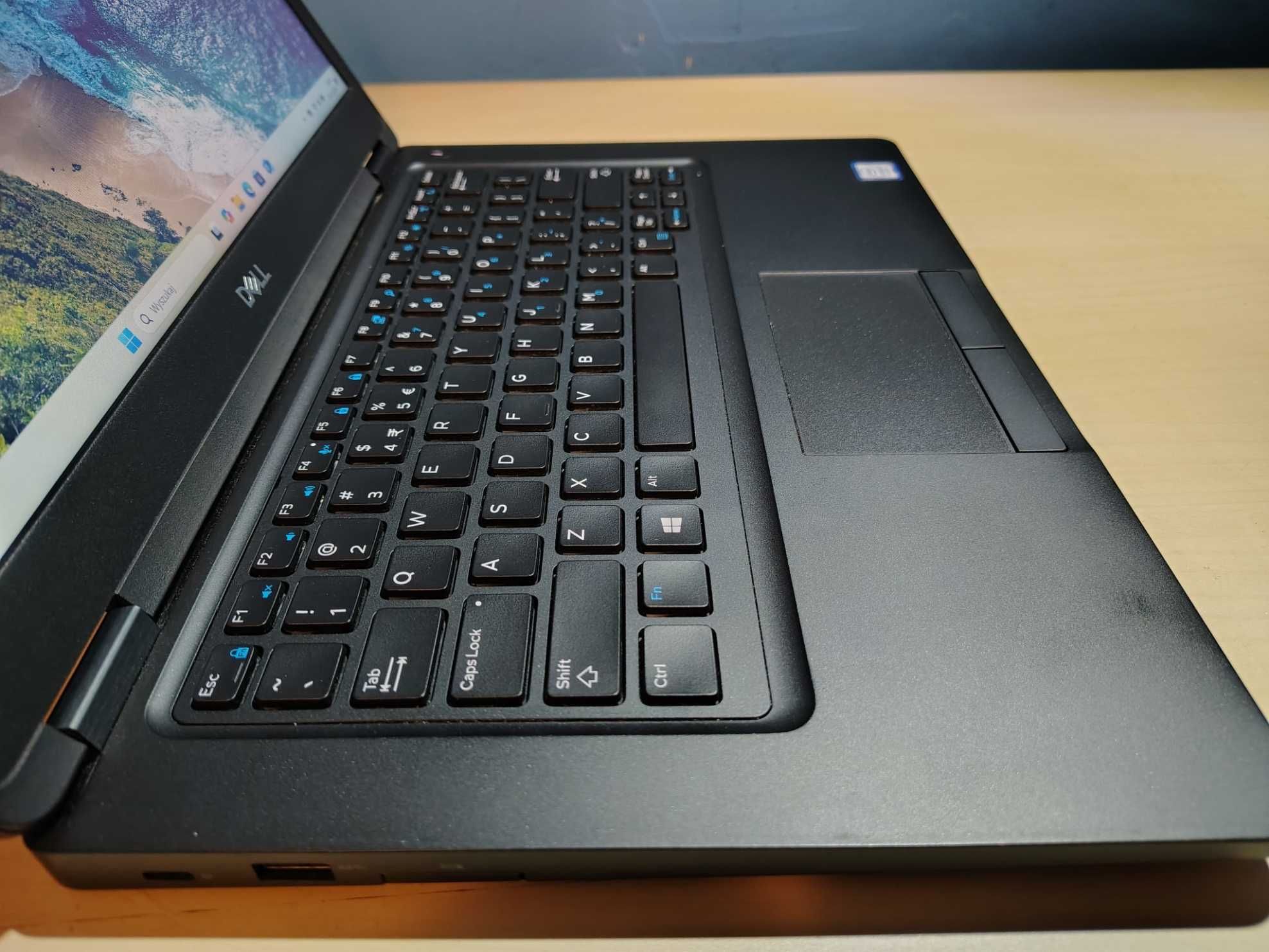 Laptop Dell Latitude 5490 i5 SSD256 8GB DDR4 4rdzenie WIN11 STAN BDB
