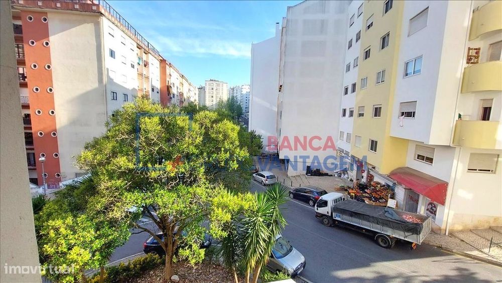 Apartamento, para venda, Sintra - Massamá e Monte Abraão