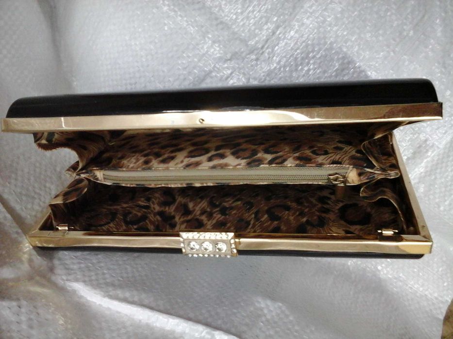 Лаковый клатч. Обмен/продажа