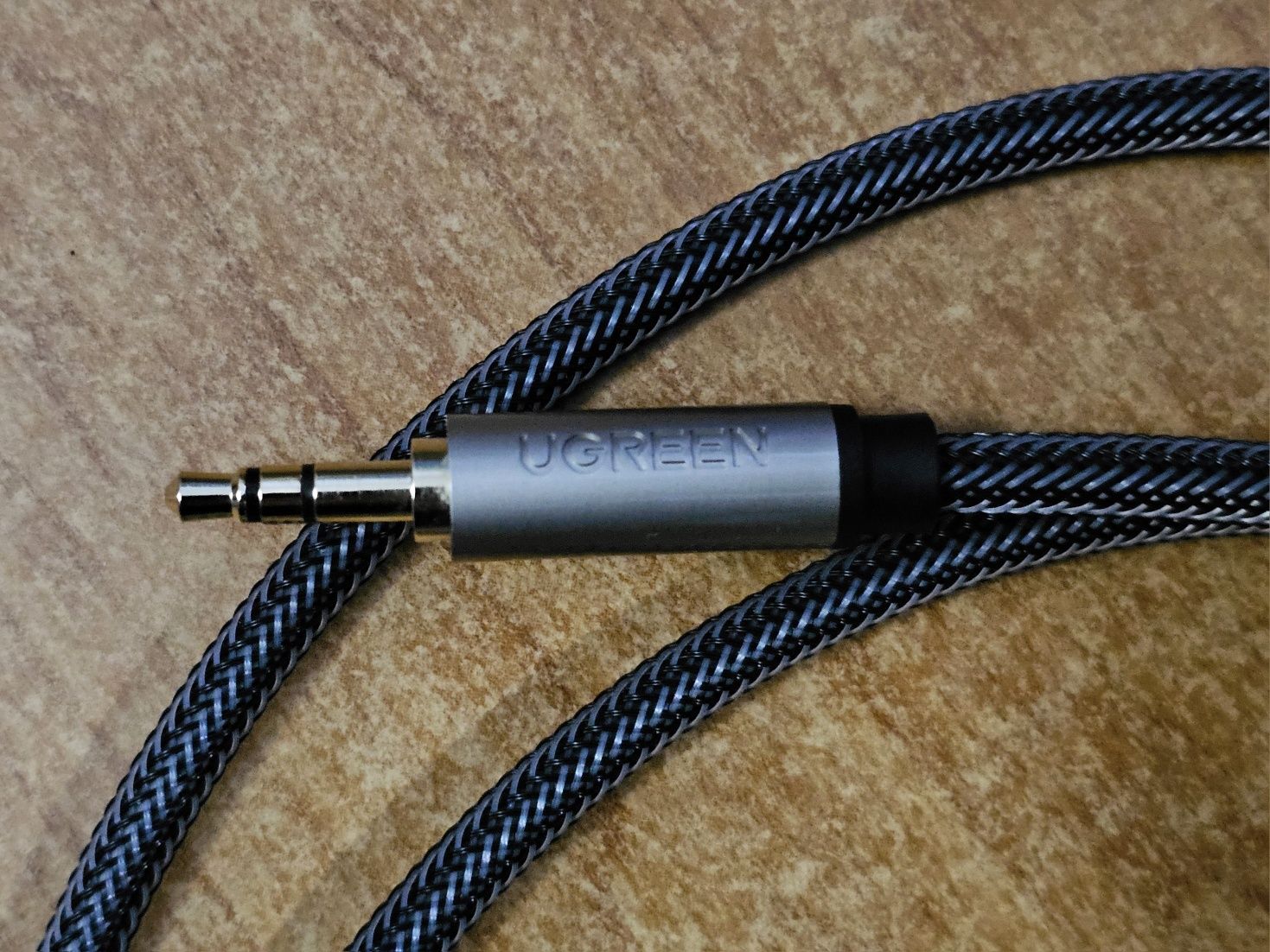 AUX кабель Ugreen AV125 1м 3.5mm