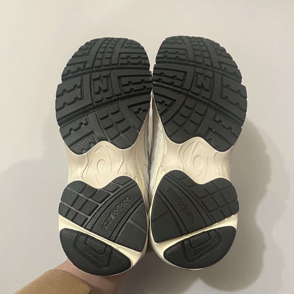 Оригінал! New Balance 725 42р (26,5)
