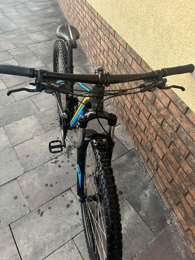Specialized pockhopper 29/M , гідравлічні гальма , shimano deore