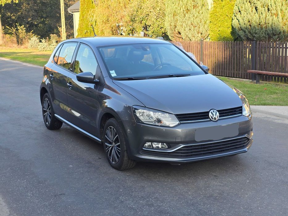 VW Polo 2016r. benzyna 90 koni tylko 61tys km Navi, Alu, Tempomat