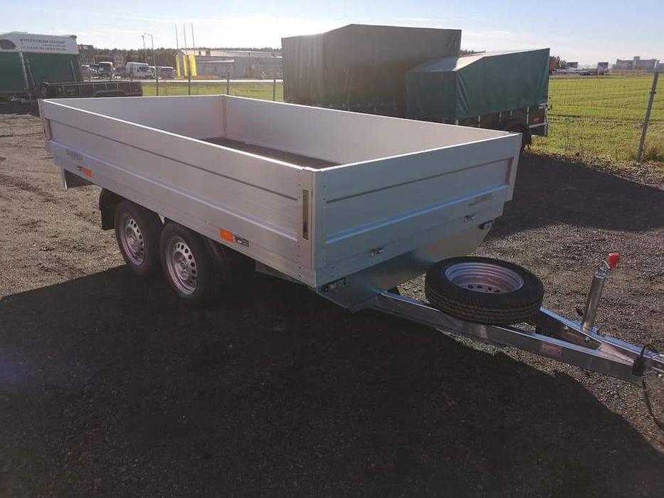 Wypożyczalnia wynajem przyczep lawet dłużyc  laweta