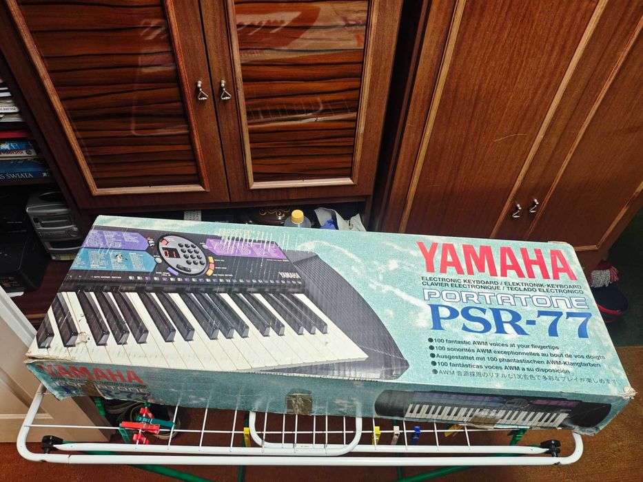 Keyboard Yamaha PSR-77