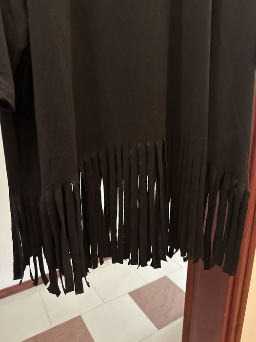 Tunika czarna frędzle nowa !45 zł