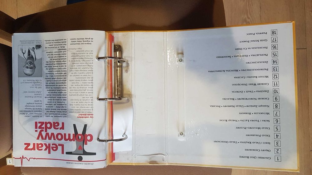 Domowy poradnik lekarski 1-6  SEGREGATOR