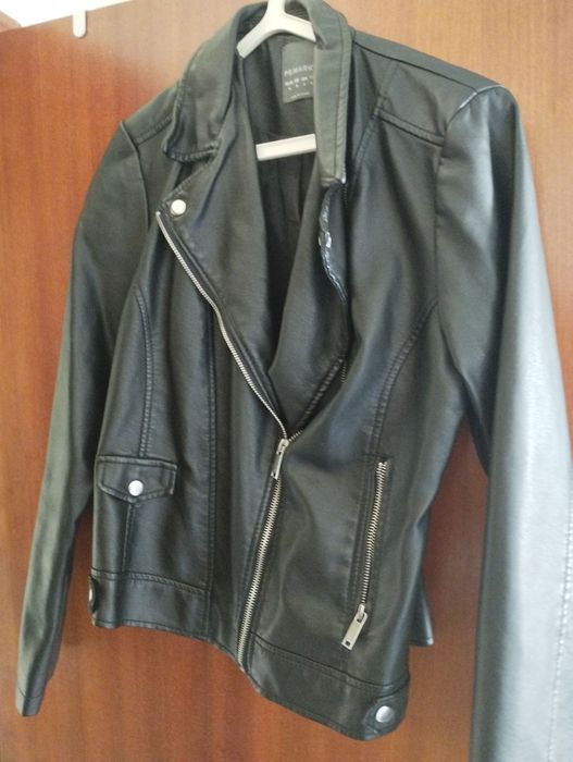 Casaco Preto Novo - Estado perfeito moda atual